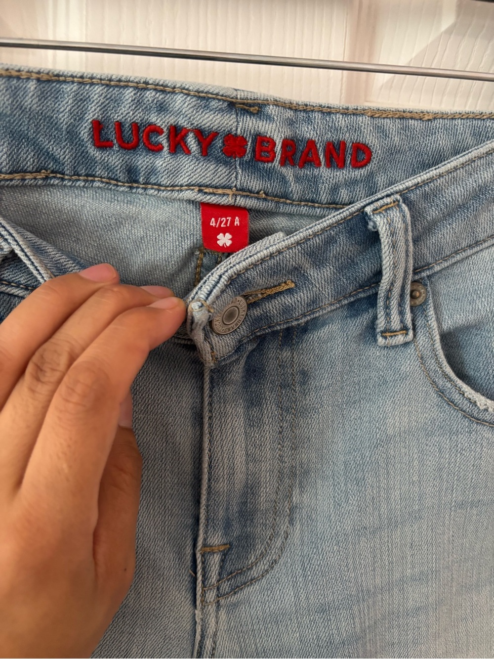 Lucky Brand Light Wash Flare Bootcut Jeans Size 4 / 27 Denim Stretch - Picture 4 of 6
